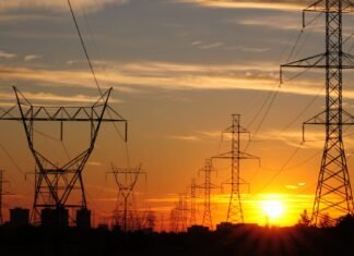 Lula regulamenta mercado livre de energia; consumidores poderão escolher fornecedor
