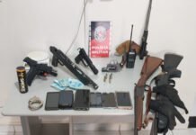 Operação conjunta cumpre mandados e apreende cinco armas de fogo no Sertão da Paraíba