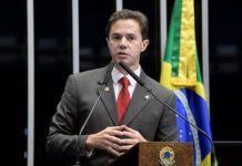 Veneziano sobre candidatura de Romero: “Opção muito sem conteúdo”