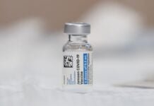 Brasil recebe 1,5 milhão de doses da vacina da Janssen nesta terça-feira