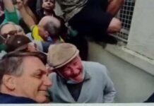 Em SC, Bolsonaro baixa o nível e chama Barroso de “filho da p***”