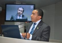 “Temos três senadores que não conseguem tapar um buraco na BR-230”, diz o vereador Alexandre do Sindicato