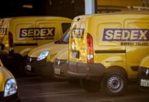 Câmara inicia sessão para votar projeto de privatização dos Correios