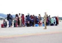 EUA concluem retirada de forças do Afeganistão após guerra de 20 anos