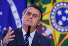Bolsonaro pede ao STF para não indenizar médicos afetados pela covid