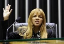 Com 437 votos a favor, Câmara aprova cassação do mandato da deputada Flordelis