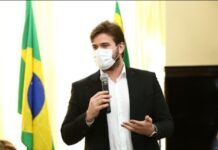 Prefeito confirma concurso para quase 900 vagas em Campina e antecipa algumas categorias que serão contempladas