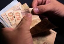 Reajuste nacional dos bancários injetará quase R$ 16 bi na economia