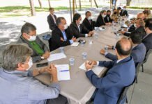 João Azevêdo aceita contraproposta das entidades policiais de incorporar 100% da bolsa desempenho e de até 140,7% no plantão extra