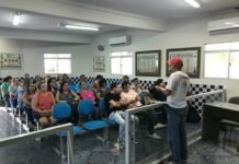 Servidores da saúde de Esperança decidem paralisar as atividades e cobram a implantação do plano de cargo