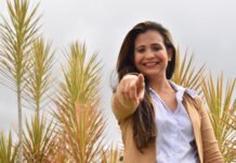 Líder comunitária do bairro de Santa Rosa, Priscila Maravilha, se filia ao PSDB e deve sair candidata a deputada estadual