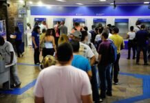 Caged mostra redução do emprego bancário