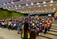 CCJ vota proposta de piso salarial para agentes comunitários de saúde