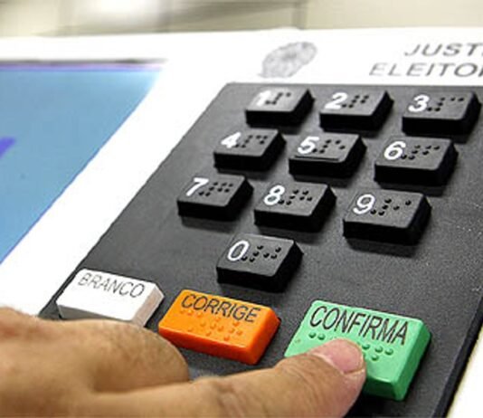 Urnas eletrônicas começam a ser distribuídas para municípios da região de Campina Grande