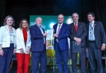 Lula anuncia Alckmin, Camilo, Nísia Trindade, Wellington Dias e mais 12 futuros ministros