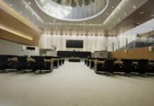 Depois de aumentar os próprios salários, deputados estaduais querem criar auxílios-moradia, saúde e alimentação