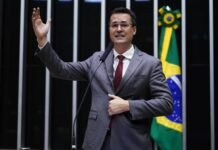 Após decisão do TSE, Câmara confirma cassação de mandato de Deltan