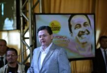 Irmão de Eduardo Campos diz que político pode ter sido assassinado e pede reabertura das investigações