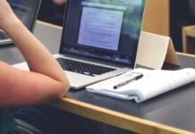 Governo lança edital do ParaíbaTEC para contratação de professores que irão atuar no projeto Porto que EducaGoverno lança edital