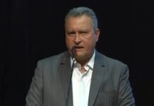 Na Paraíba, Rui Costa reage a críticas sobre obras paradas e garante conclusão do PAC