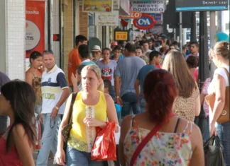Trabalhadores passam a ter direito a 3 dias de folga para exames preventivos