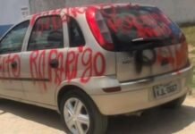 Primeira-dama de Agrestina (PE) é flagrada pichando carro de suposta amante do prefeito