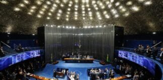Senado vota hoje o fim da escala 6×1