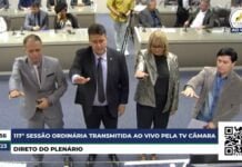 Vereadores tomam posse e tornam a bancada da oposição maioria na CMCG