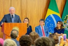 Lula sanciona lei que institui pensão para filhos de vítimas de feminicídio