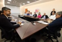 João Azevêdo celebra parceria com a Latam e garante frequência de 280 voos mensais da companhia aérea em João Pessoa e Campina Grande