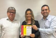 Jornalista e gerente da causa animal Waléria Assunção se filia ao PSB