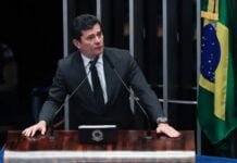 Desembargador vota pela cassação de Moro em 4ª sessão de julgamento