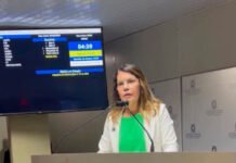 Vereadora Fabiana Gomes lidera luta pela aprovação de Projeto de Lei que incentiva profissionais de saúde bucal em Campina Grande