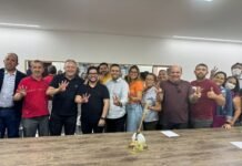 Dr. Jhony se reúne com pré-candidatos do PSB, AGIR e REDE para definir estratégia de campanha em Campina Grande