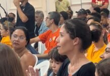 Moradora do Aluísio diz que a prefeitura fez maquiagem para caminhada do prefeito