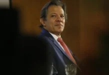 Anatel vai tirar do ar de 500 a 600 sites de apostas nos próximos dias, diz Haddad