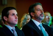 Hugo Motta vai a evento com Lira e diz buscar ‘consenso da extrema direta à extrema esquerda’