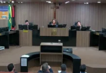 TRE revoga liminar e determina volta do uso da tornozeleira para secretária da primeira-dama de João Pessoa