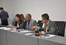 Marinaldo Cardoso preside sessão que debate apoio social e abastecimento de água em sessão ordinária