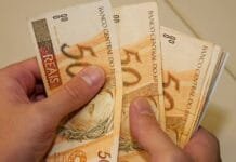 Servidores estaduais começam a receber salários de dezembro a partir desta quinta (26)