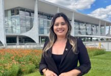 Em Brasília, Waléria Assunção busca apoio de congressistas para construção de Hospital Veterinário e outras demandas
