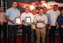 João Azevêdo abre 55ª Expapi e assina decreto que reduz ICMS sobre venda de máquinas agrícolas pesadas na Paraíba