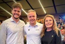 Campina nos trilhos: Fabiana Gomes participa de início histórico do VLT