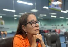 “O problema da cidade não é falta de recursos; é falta de gestão”, disse Aninha Cardoso na votação da suplementação