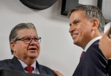 João Azevêdo prestigia posse de novo superintendente da Polícia Federal da Paraíba e destaca integração entre as Forças de Segurança