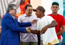 João Azevêdo autoriza ações para regularização fundiária de todos imóveis rurais de Campina e pavimentação de distritos