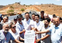 Lucas Ribeiro entrega rodovia que liga Manaíra a cidades de Pernambuco e destaca importância da obra