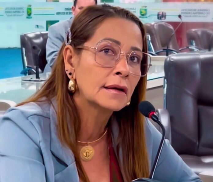 WhatsApp Image 2025-11-12 at 23.09.21