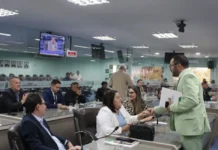 Oposição protocola nova CPI para investigar contratos da Saúde em Campina Grande