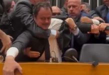 ABI anuncia ações contra presidente da Câmara após violência contra jornalistas